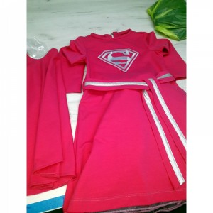 Strój Super bohaterki dla Panny Adrianny